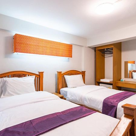 Go Inn Khaosan Road โกอินน์ ตรอกข้าวสาร3 Банкок Екстериор снимка
